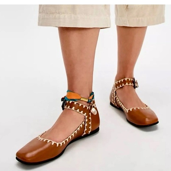 Free People Mystic Mary Jane Buckle Flat Tan Leather Ivory Crochet Trim - Picture 10 of 10